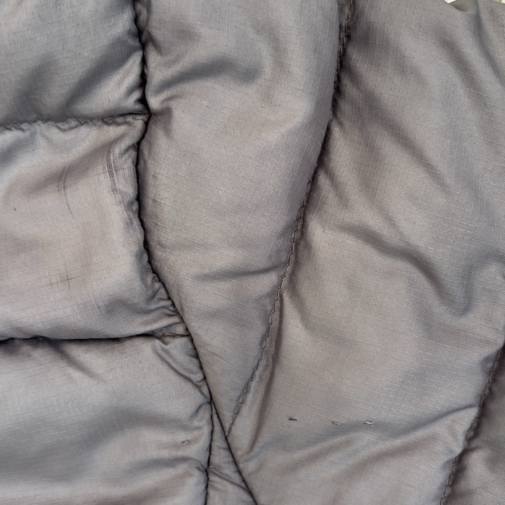 Girl's Patagonia Down Sweater in Smokey Violet, Size L(12) - Picture 11 of 12